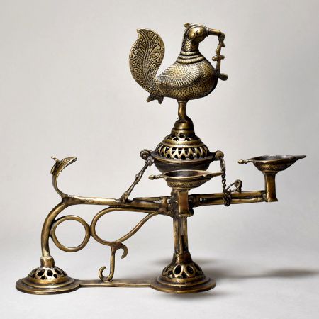 Big Arti Lamp With Having Peacock Of Brass Material