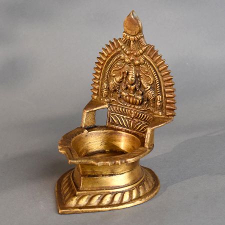 Handmade Brass Vintage South Indian Ganesha Pooja Diya