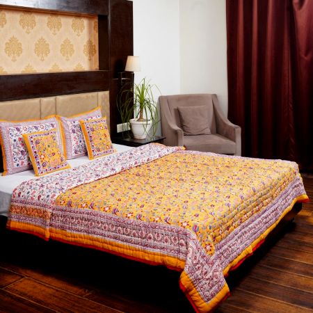 Sunlit Blossom Cotton Quilt