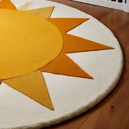 Handtufted Radiant Sun Wheel Rug