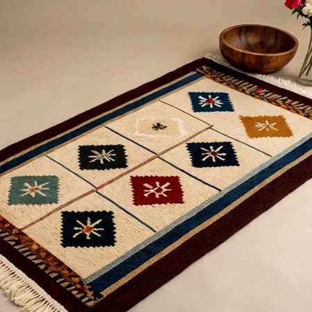 Handknotted Vintage Diamond Rug