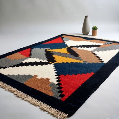 Handknotted Bold Tribal Kilim Rug