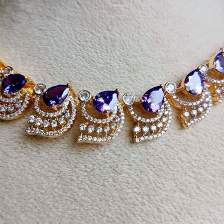 Sparkling Stone Embellished Fashion Jewellery Necklace Set