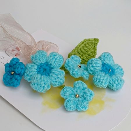 Gradient Blue Crochet Flowers Blossoms Tulle