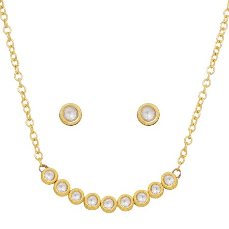 Handcrafted Kundan Circle Necklace & Earring Set