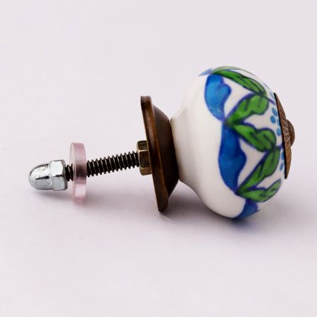 Green Leaves Knob