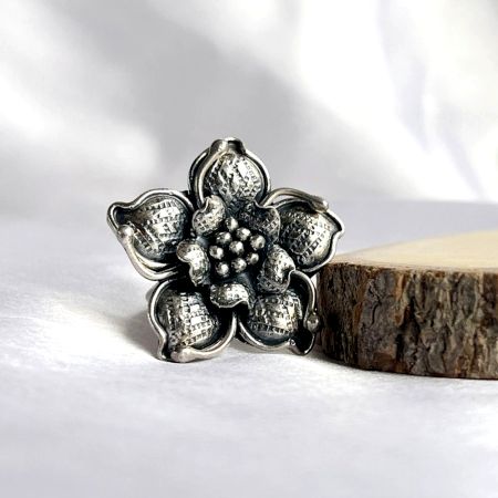 Sterling Silver Classic Flower Cocktail Adjustable Ring