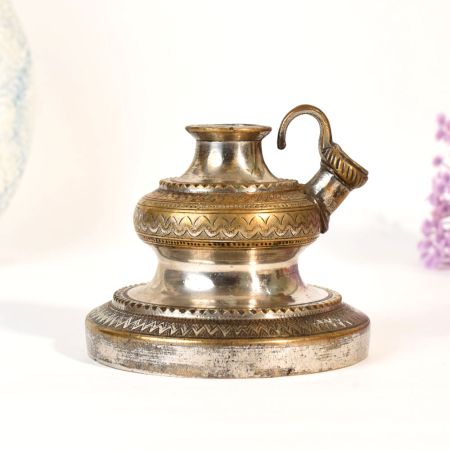 Vintage Handmade Brass Hookah Base for Elegant Flower Decoration