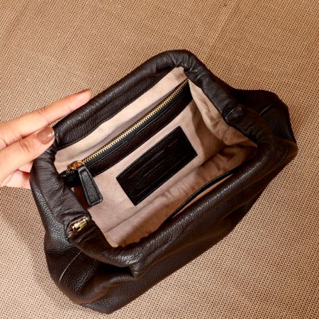 Handcrafted Ganache Clutches Leather Versatile Compact