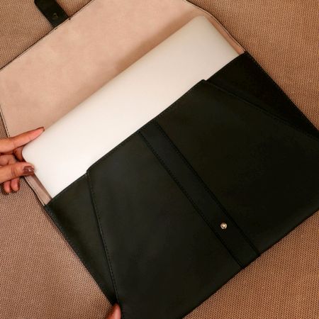 Handcrafted Jungle Sleeves Pouches Leather Minimalist