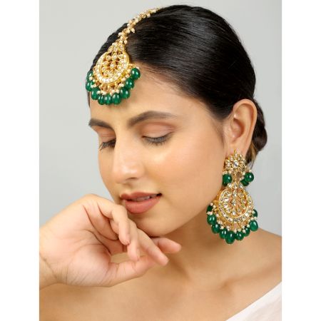 Handcrafted Kundan Earrings And Maang Tikka Jewellery Set