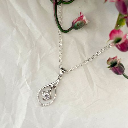 Fancy Oval with Floral Hanging 925 Sterling Silver Pendant