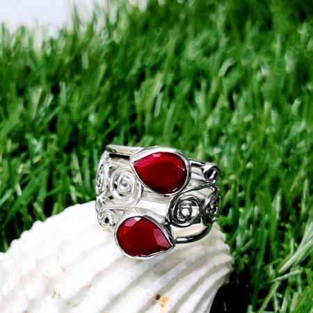 Exquisite Petite Band 925 Sterling Silver Ring