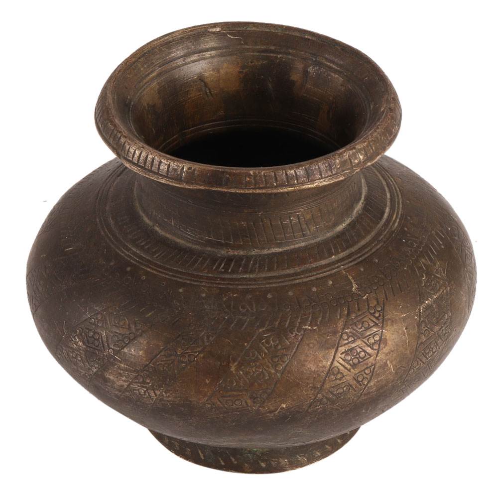 Old Brass Embossed Pattern Water Pot