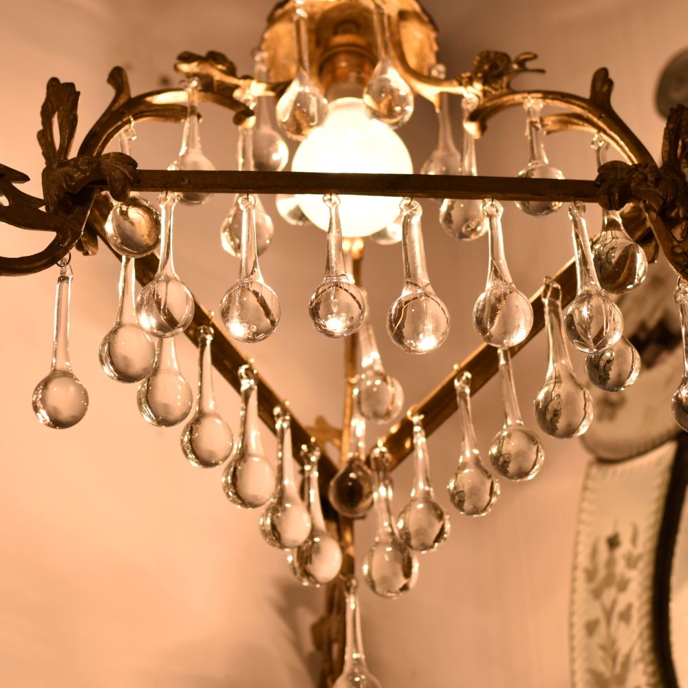 Handcrafted Vintage Design Brass Chandelier With 44 Clear Glass Tear Drop