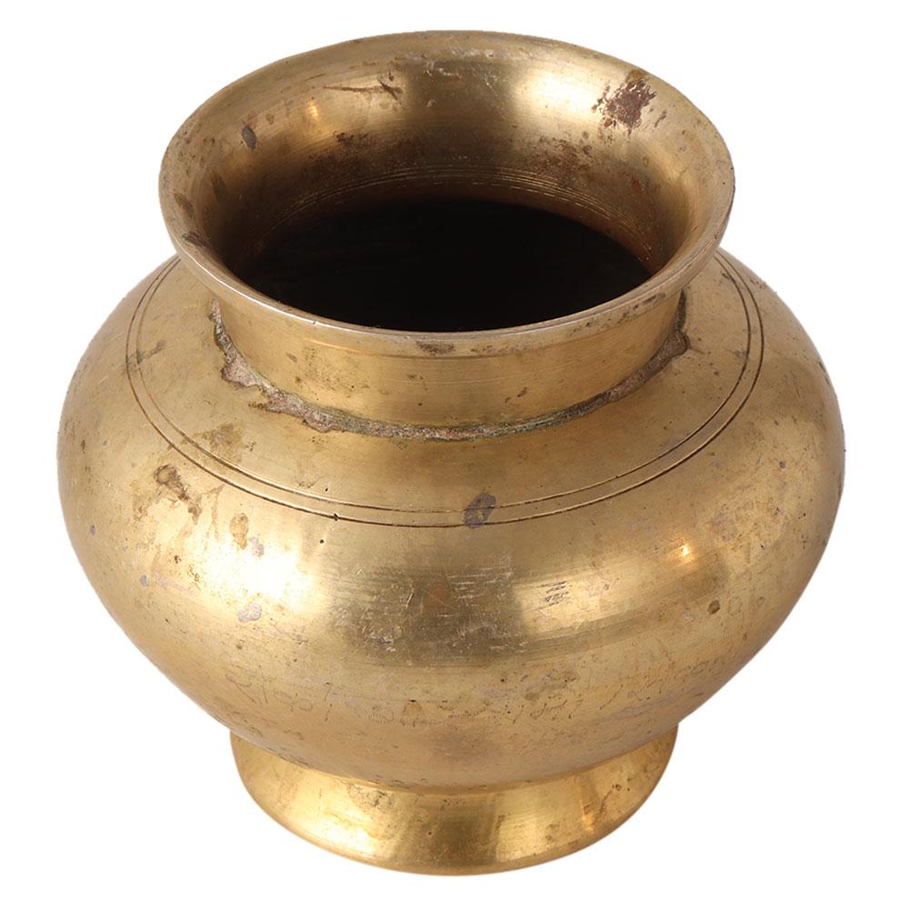 Glossy Vintage Water Pot made of Brass