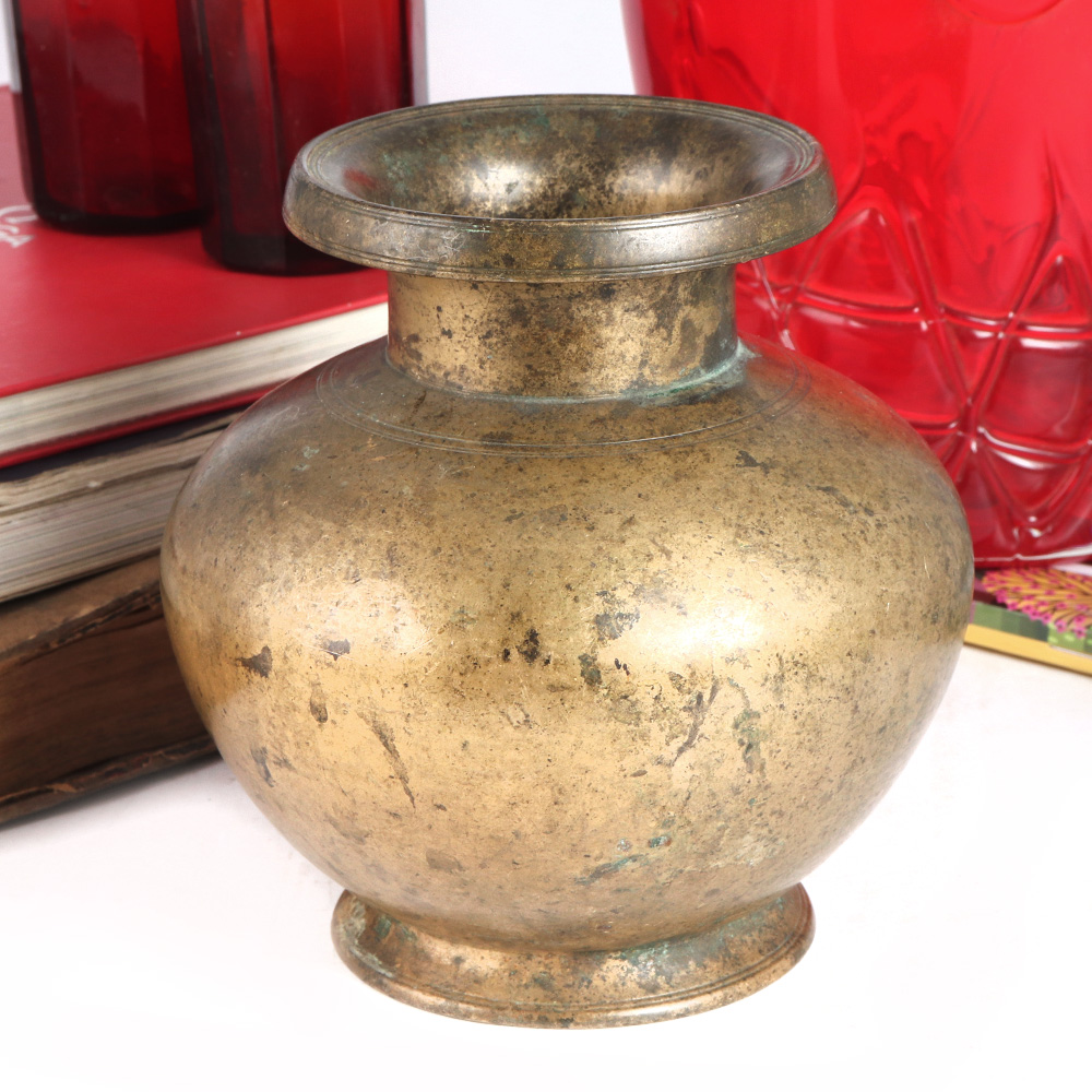 Handcrafted Brass Plain Water Pot for Pooja