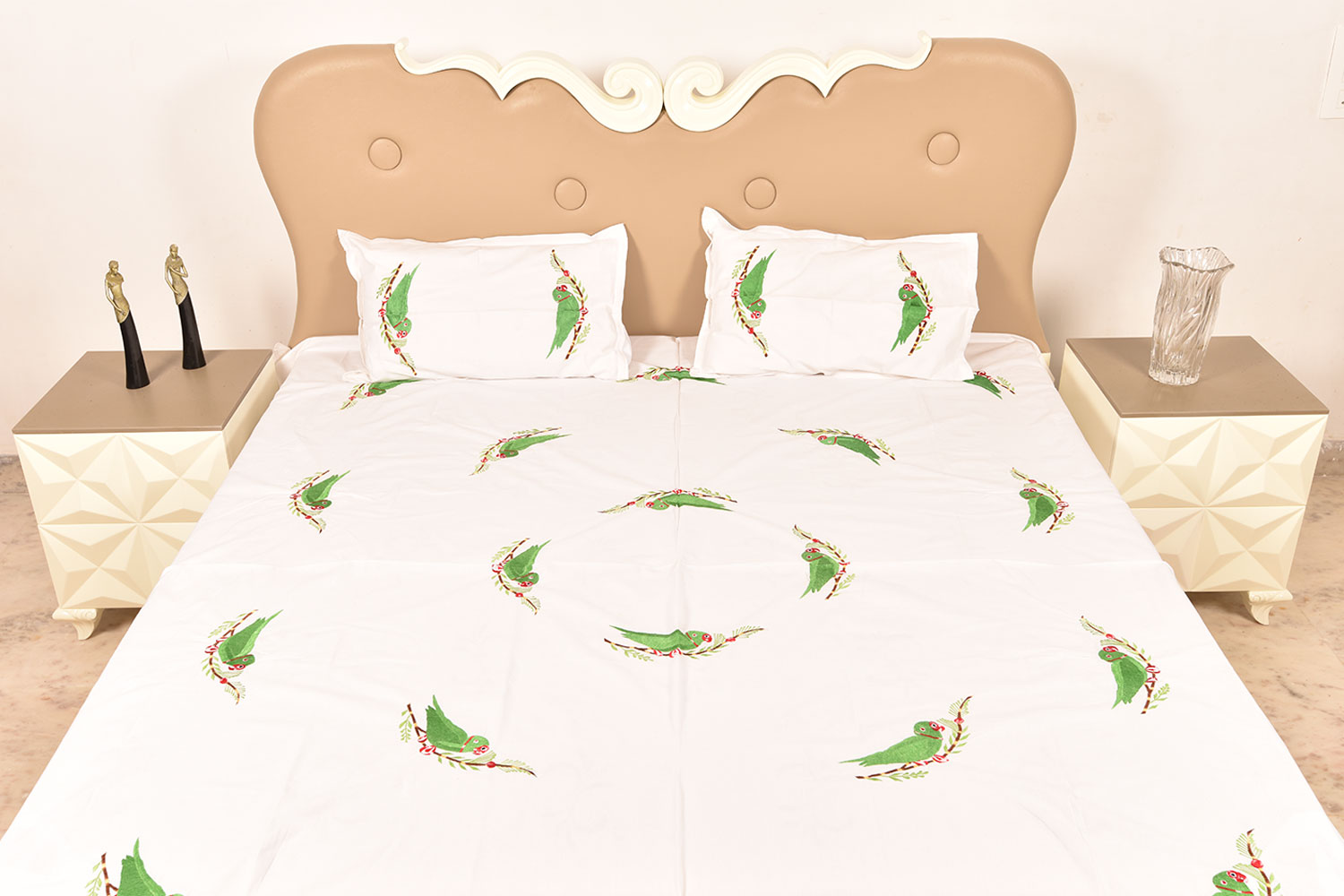 White Handmade Double Bed Sheet Linen with Parrot Design Beautiful Decorative Stylish