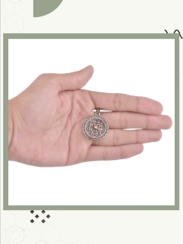 Silver Pendants: The Best Gift for Yourself or Someone You Love