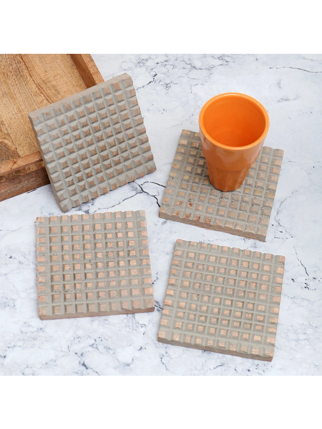 Coasters : Tiny Guardians of Surfaces