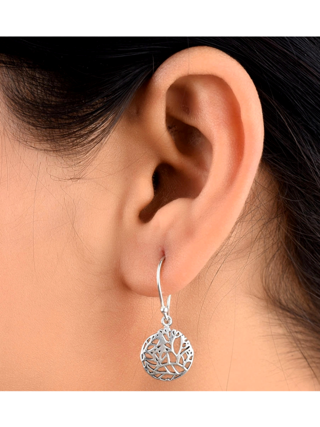 Silver Jhumkaa: Where Culture Meets Craft