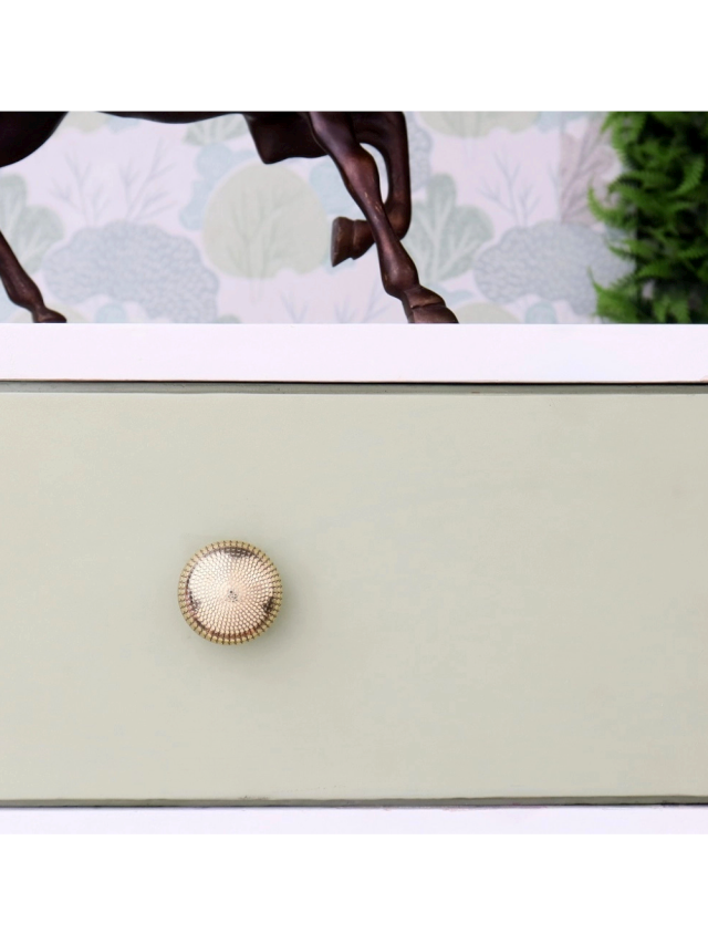 What Makes Brass Knobs an Element of Everyday Luxury?